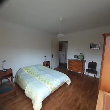 Le Camp Du Tustal Saint-Julien-de-Lampon