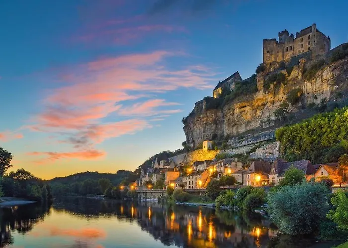 Le Camp Du Tustal * Saint-Julien-de-Lampon